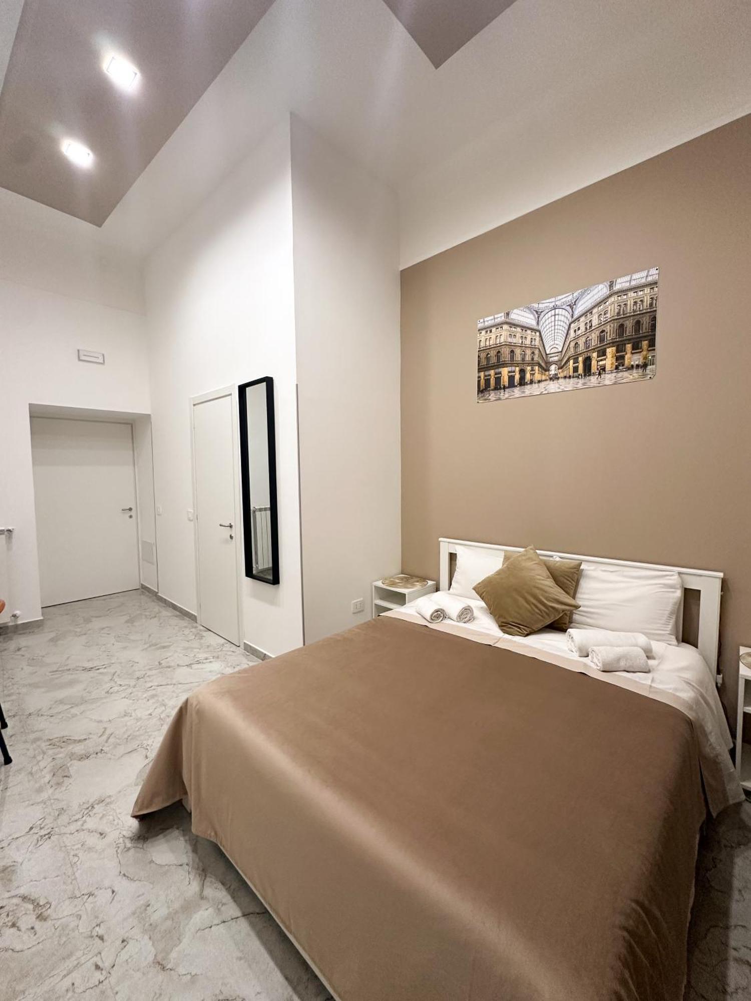 Benvenuto A Naples